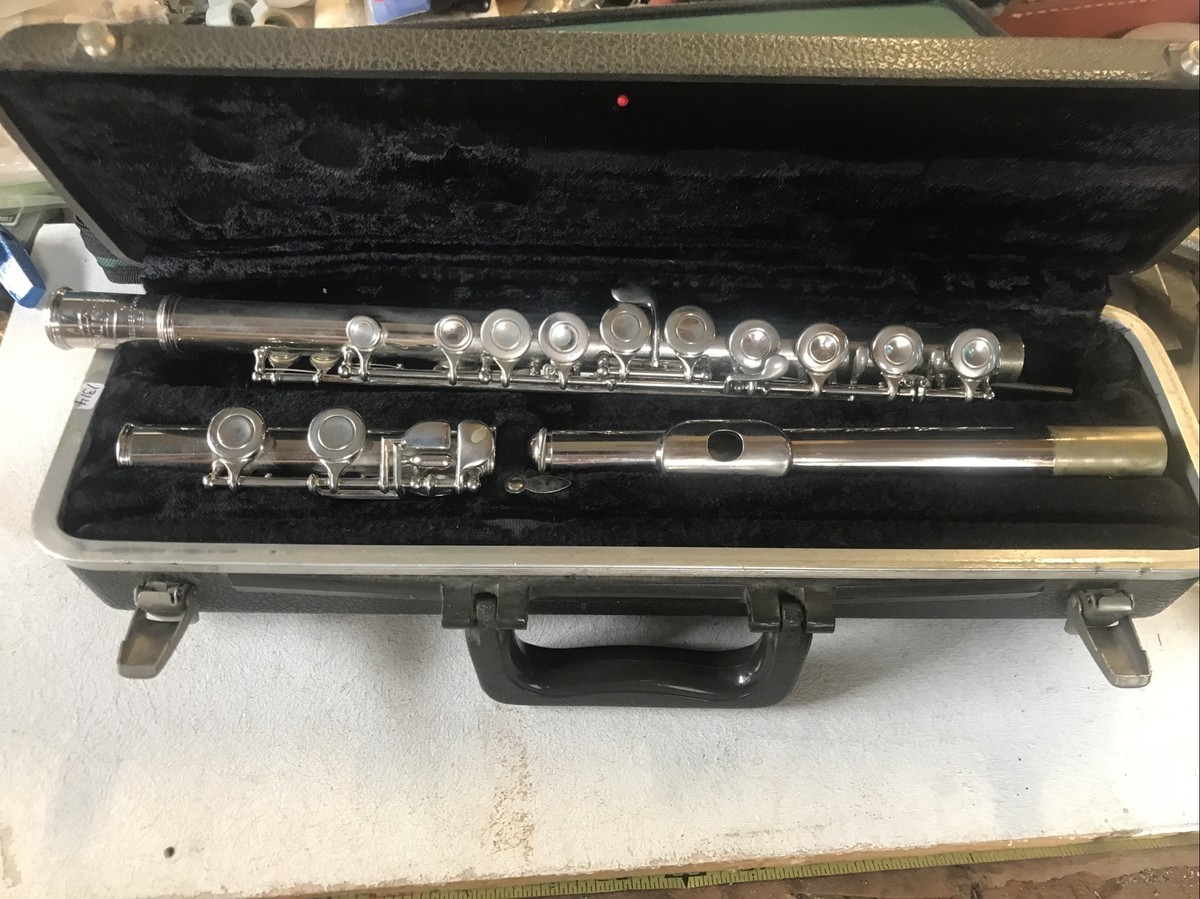 Bundy Selmer Flute in Hard Case (477059) | eBay