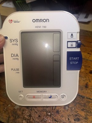Omron HEM-780 2 User Blood Pressure Monitor w/Case