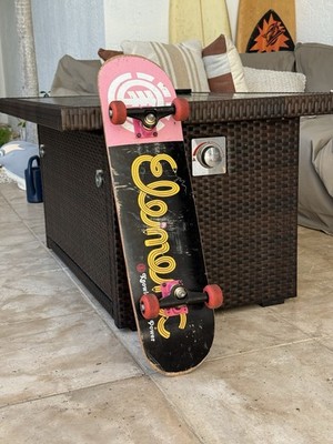 2005 Element Skateboard Complete 7.75 Royal Trucks Ricta Wheels Pink/Black