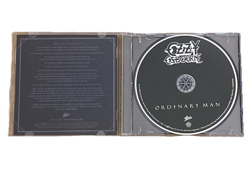 Ozzy Osbourne Sehr guter Zustand CD Lot (5) - Ordinary Man, Bark at the Moon, Diary Of A Madman - Bild 5 von 7