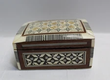 Vintage Trinket Box Inlaid Wood Jewelry Box Decorative Box Small 3 3/4" x 2 1/2