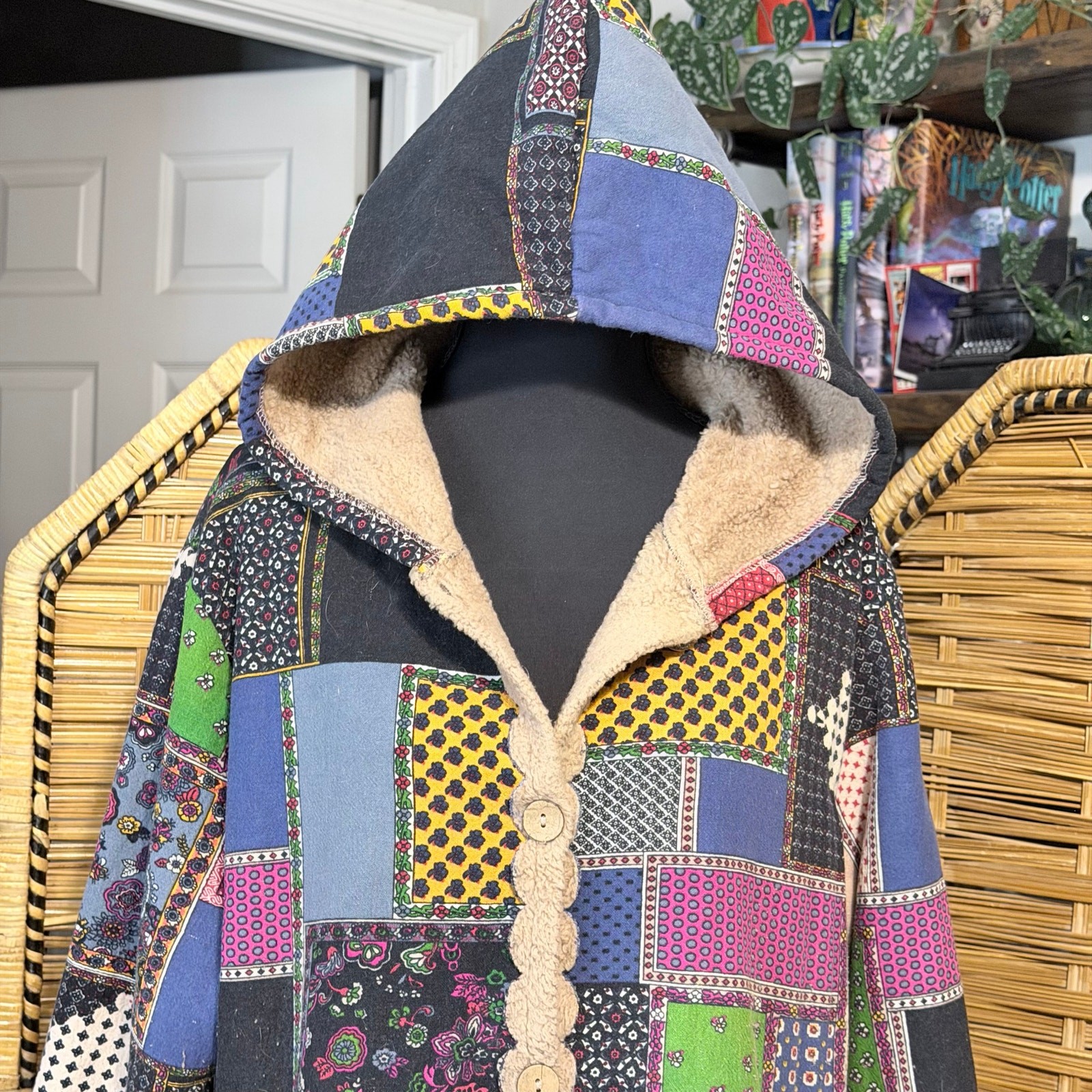 Patchwork hooded fleece lined button front jacket… - image 4