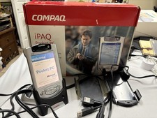 Compaq iPAQ H3835 Pocket PC Handheld PDA W/ Cradle Charger, Case Dead Battery