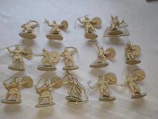CONTE VIKINGS FIGURES SET Tan Plastic @1/32 14 FIGURES (bag 1)