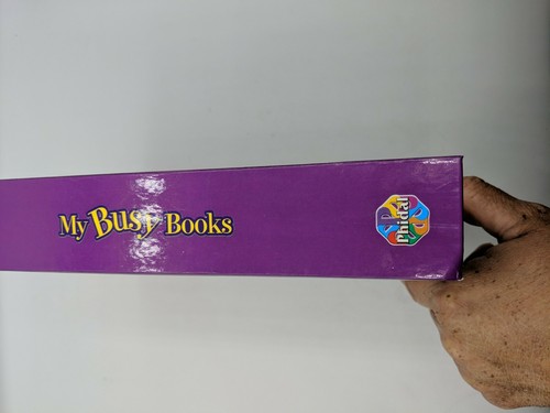 Disney Sofia The First My Busy Books Storybook 12 Figurines Playmat - Imagen 10 de 12