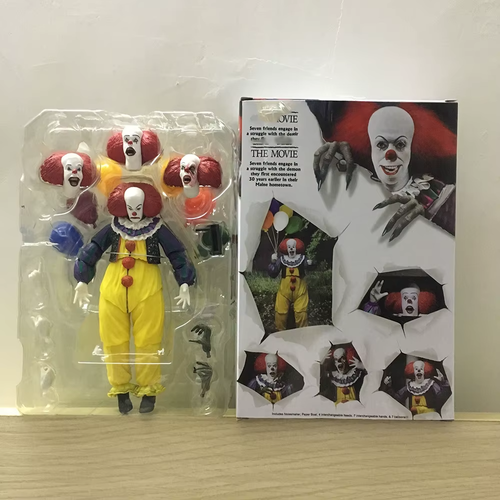 IT i Stephen King Action Figure Pennywise Figura 20 cm Neca CON SCATOLA ORGINALE - Foto 3 di 12