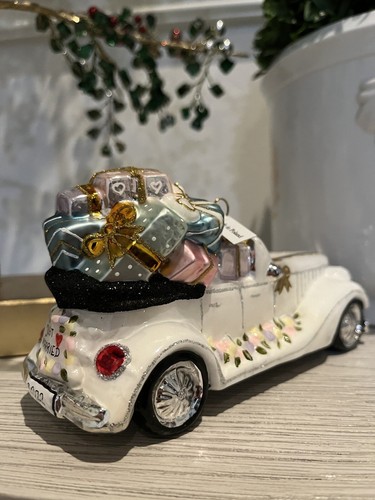 NEW Neiman Marcus “JUST MARRIED” Glass Christmas Car Ornament 2022 – Poland Made - Picture 6 of 11