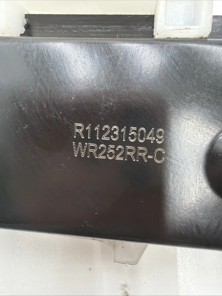 Motor de ventana eléctrica trasero derecho para BMW X3 2006 6925966-2 B250-03 Foto 4 de 4