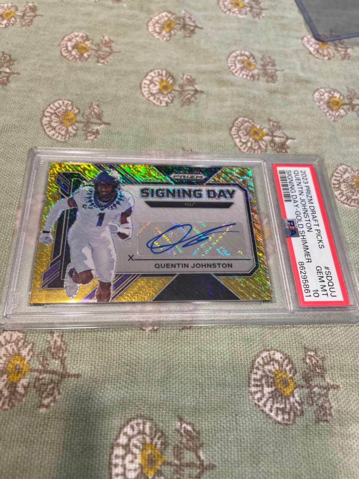 Quentin Johnston Panini Prizm Draft Picks Signing Day #SDQUJ Gold Shimmer