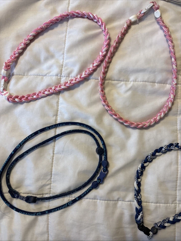 Lote de collar Phiten usado Foto 3 de 4