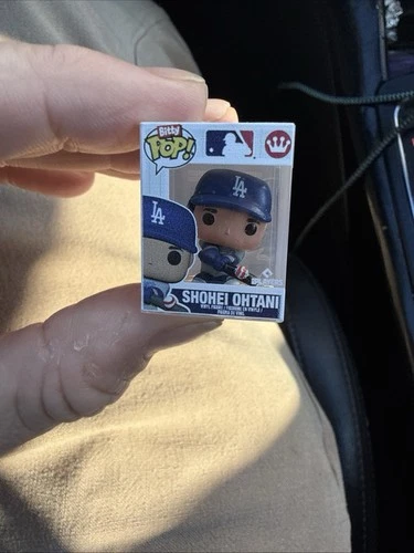 2026 Topps Series 1 Funko Bitty POP SHOHEI OHTANI Dodgers Mini-Figure Super Box