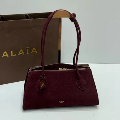 AS PICTURE SHOW Alaia Dual Zipper Bag 151332 – Burgundy Leather Shoulder Tote 28×15×10cm