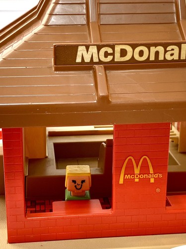Vintage 1974 Playskool Familiar Places McDonalds PlaySet #430 Restaurant Figures - Picture 22 of 24