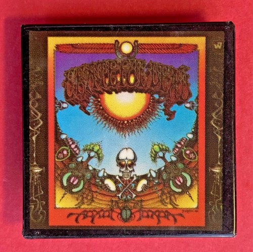 The Grateful Dead 'Aoxomoxoa' Album Cover Pinback / 1-1/2" x 1-1/2" - Imagen 1 de 2
