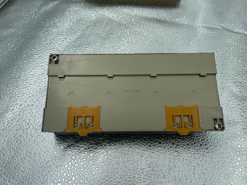 Omron G72C-ID16-1 / Terminale Remoto / 24V DC / Ottime Condizioni - Photo 3/3