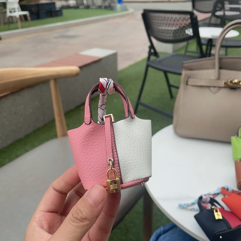 Mini Women Girl Leather Handbag Keychain Coin Purse Car Bag Charm for AirPodDs