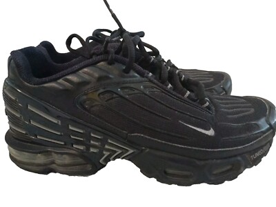   nike tn plus triple black schwarz Gr. 38 Damen Sportschuhe