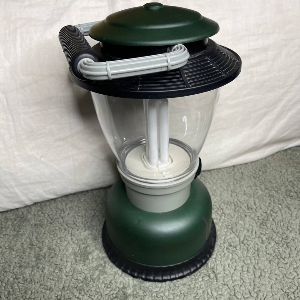 Linterna verde serie Coleman 5327 alimentada por batería linterna de camping probada funciona Foto 2 de 4