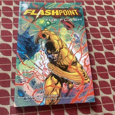 Flashpoint: The World Of Flashpoint Featuring The Flash by Sean Ryan: Used
