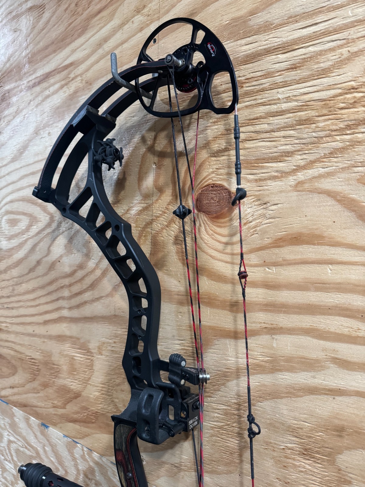 Bowtech Insanity CPX Compound Bow RH 60-70# 25.5-30"  