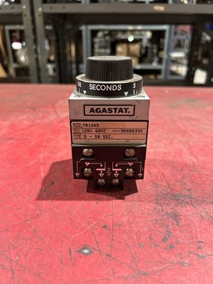 NEW NO BOX AGASTAT Time Delay Relay 5-50 SEC MODEL 7012AD