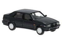 Pcx Premium Classics Alfa Romeo 77 In Blau Metallic 870787