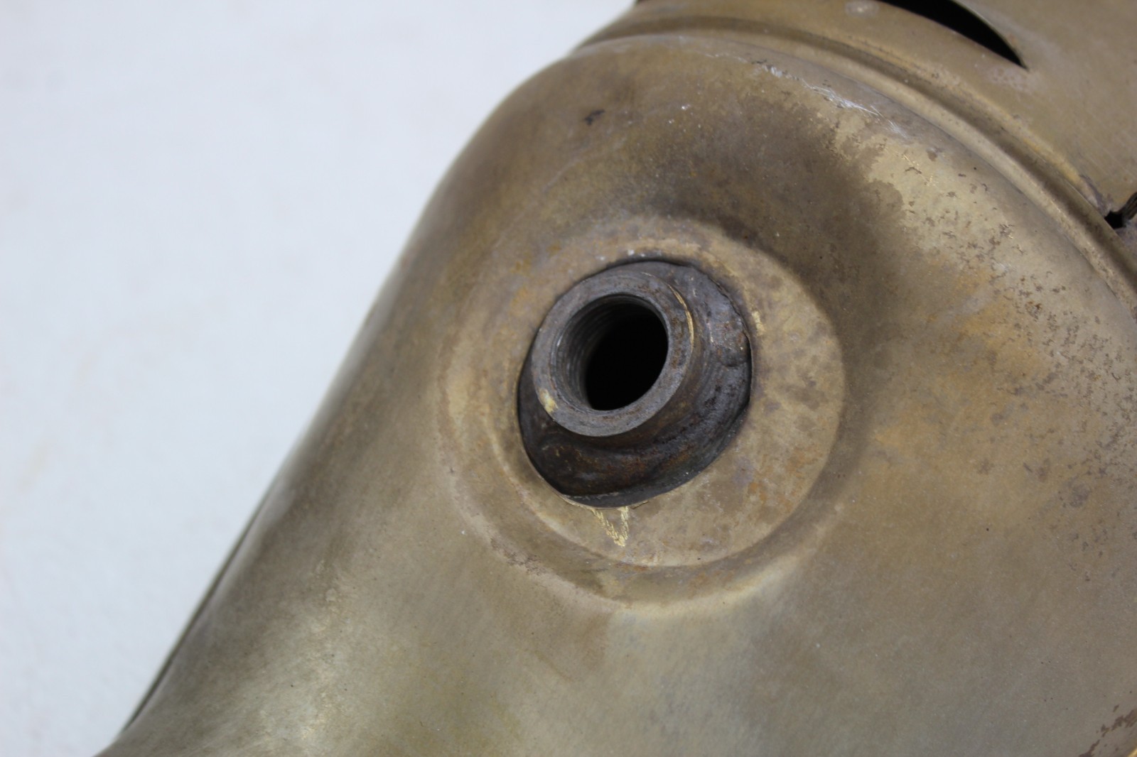 99-01 FERRARI 456 M LEFT SIDE EXHAUST CATALYTIC CONVERTER