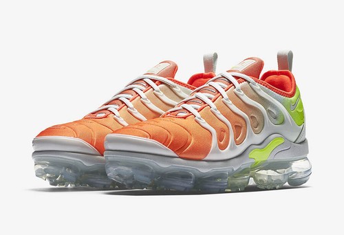 NIKE AIR VAPORMAX PLUS TN \
