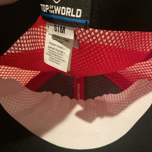 Wisconsin Badgers Hat Red Flex Fit Mesh Script Logo Top Of The World S M Adult - Picture 6 of 6