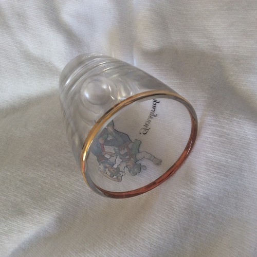 Innsbruck Germany Shot Glass Okctoberfest Folk Dancers Vtg Gold Trim Small 2" - Picture 4 of 6