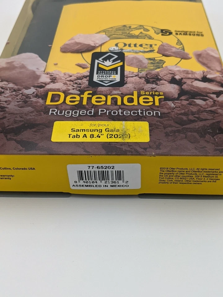 OtterBox Defender Series Case for Samsung Galaxy Tab A (8.4) 2020 - Black - Image 4 of 4