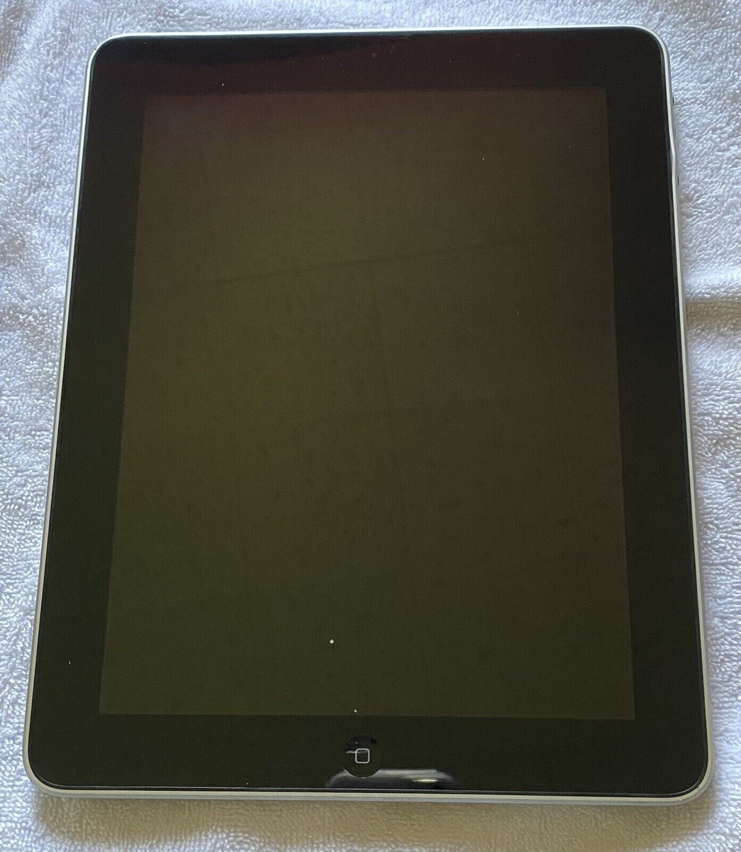 Apple iPad (1st Generation) A1219 64 GB, Wi-Fi, 9.7 in Apple iPad (1st Generation) A1219 64 GB, Wi-Fi, 9.7 in