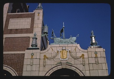 Photo:Asbury Park New Jersey Paramount Theater 1978 facade detail