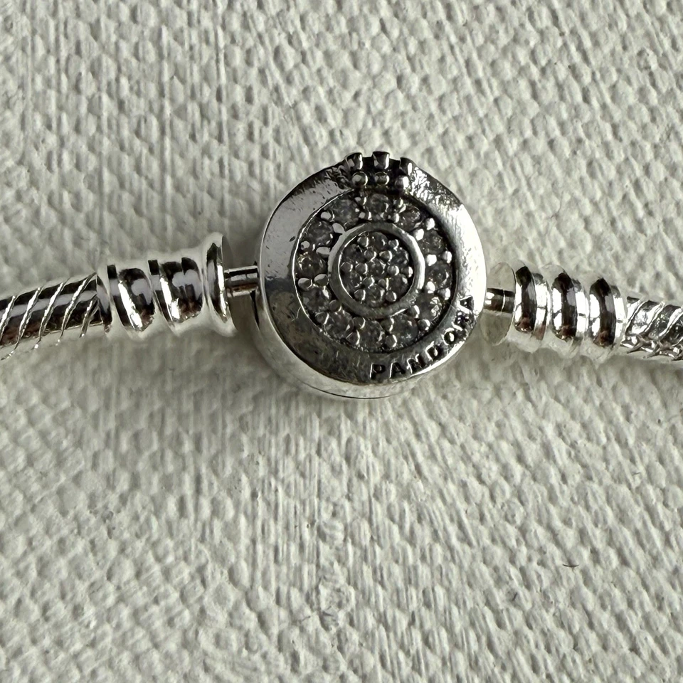 Pandora Star Wars Bracelet 20cm with 7 Charms Sterling Silver Gold Xmas Gift - Image 3 of 4