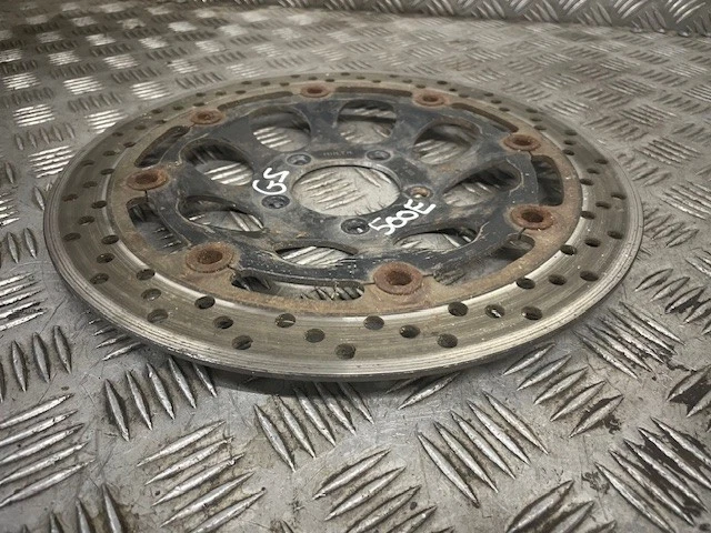 Disco de freno delantero SUZUKI GS500 E Foto 2 de 3