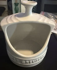 Le Creuset Stoneware Salt Crock/Sponge Keeper White Used Excellent Condition