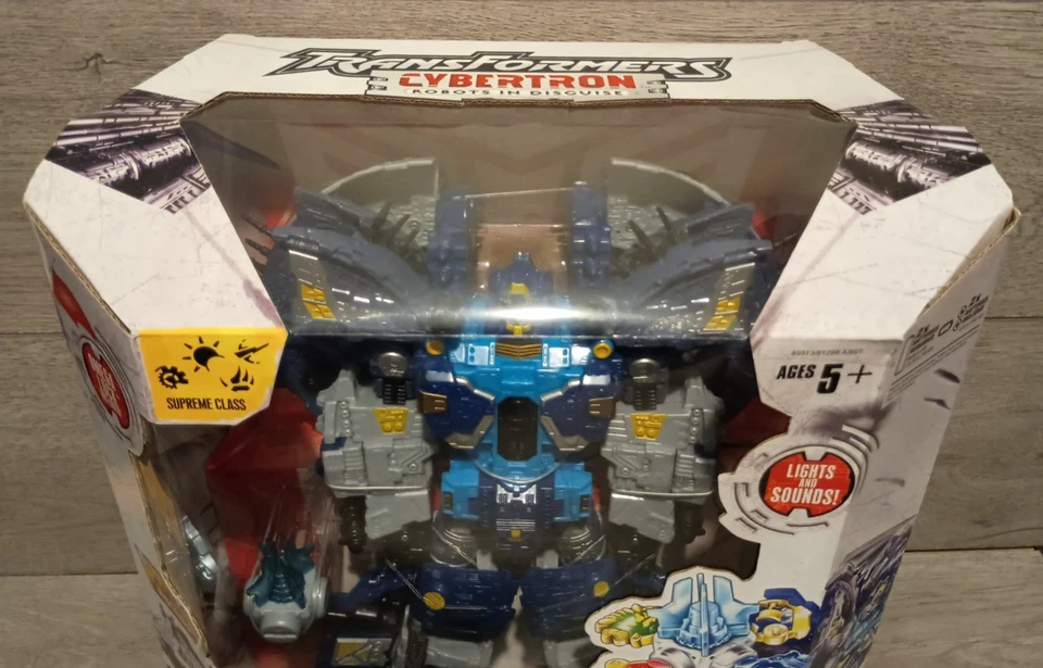 Hasbro 2005 Transformers Cybertron Supreme Class Primus  Unleashed NIB - Image 2 of 4