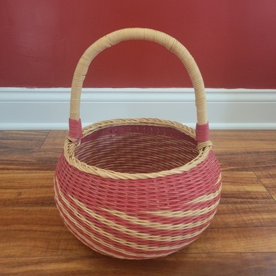 Red striped Woven Basket w/ Stationary Handle Round Christmas Candy Stripe