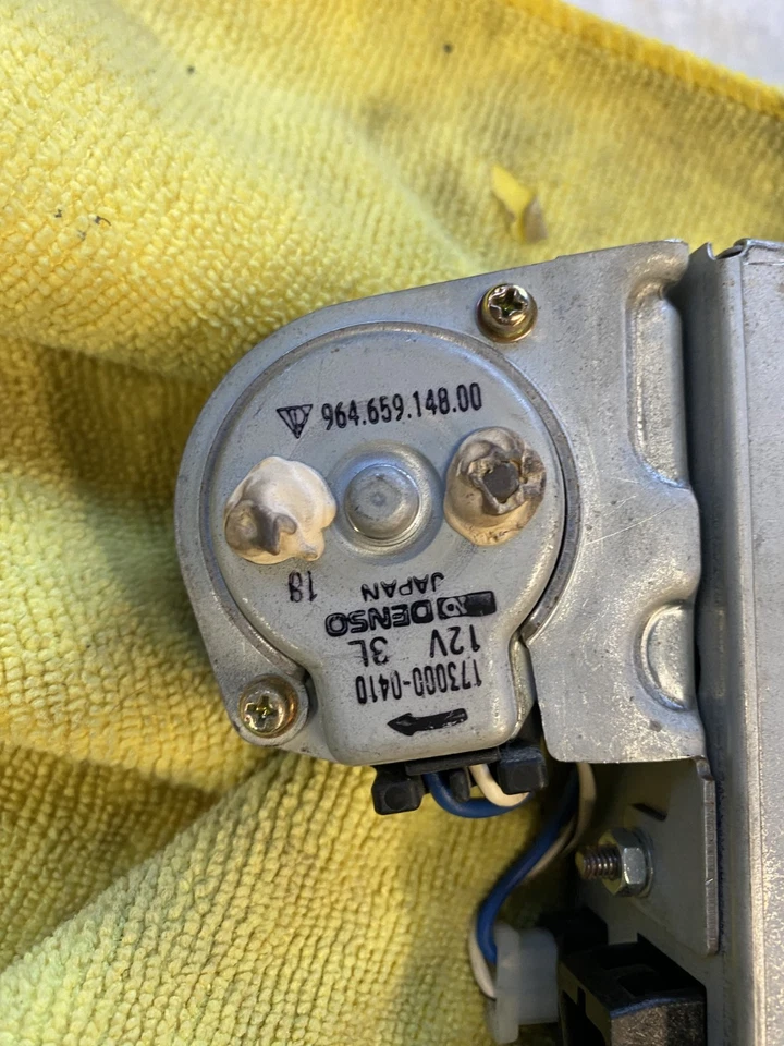 Porsche 964 911 1986-1994 OEM tablero HVAC climatizador unidad de control de aire 9646590470101C Foto 2 de 4