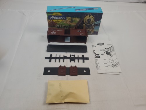 Coche de caja Athearn Lehigh Valley 40' escala Ho L.V. 65201 Caja Azul  | Condition: New