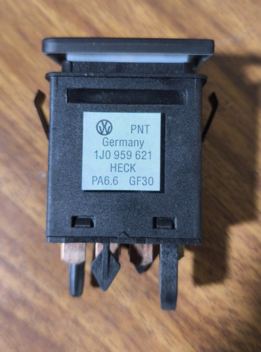 VW Golf 4 / VW Bora Heckscheiben-Heizungsschalter – Original 1J0 959 621
