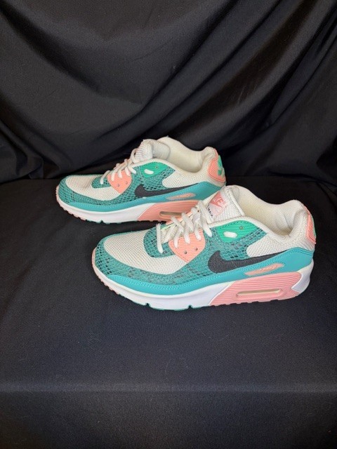 Nike Air Max 90 Washed Teal Snakeskin Size 5.5Y Style # DR8926300