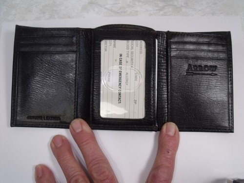 Cartera de cuero triple flecha marrón oscuro - Imagen 7 de 8