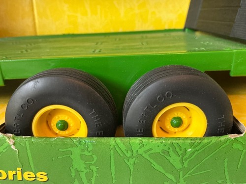 2002 ERTL 1/16 John Deere Implement Trailer Die-Cast Metal Green - Picture 11 of 20