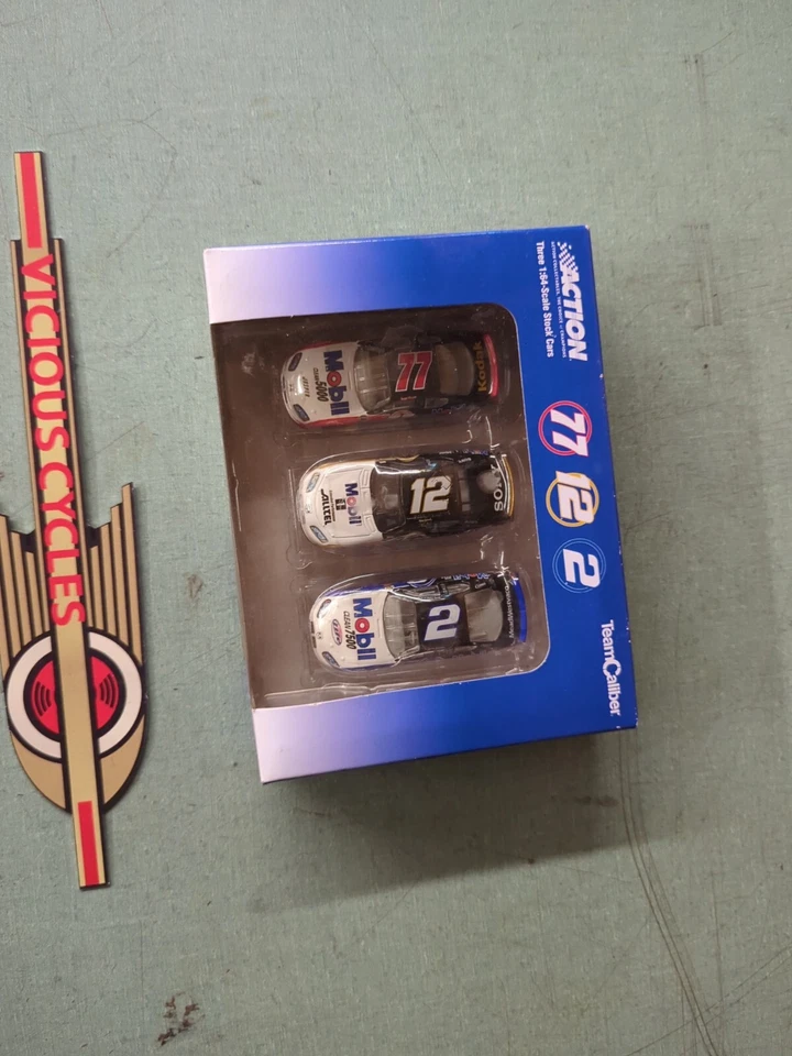1:64 Team Caliber 1999 Ford #12 Mobil #77 # 2 ,  3 Pack Unopened  - Image 3 of 4