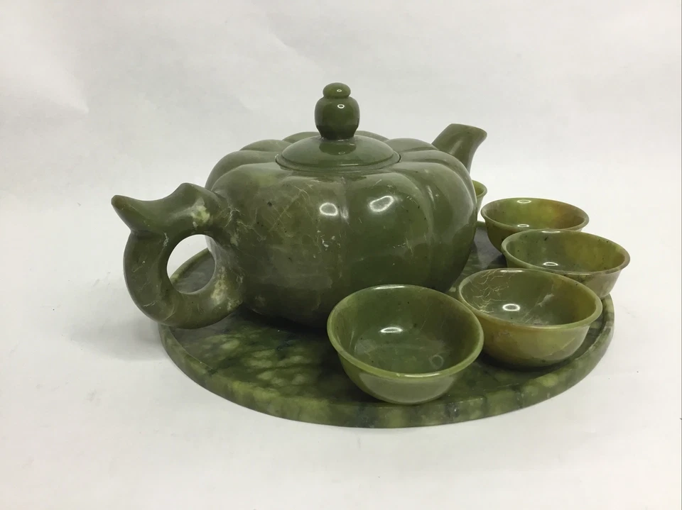 Conjunto de 6 xícaras e bandejas chinesas feitas à mão de jade verde natural - Imagem 3 de 4