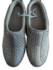Easy Spirit Traveltime Slip-on Sneaker