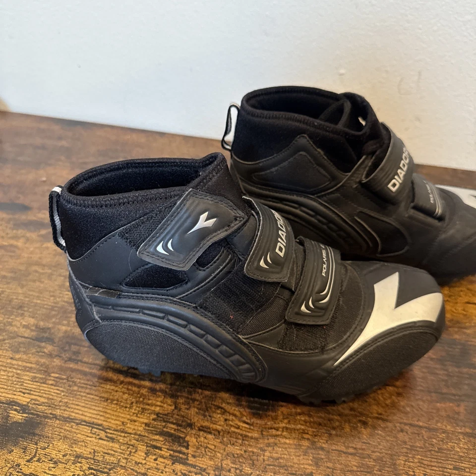 DIADORA POLARIS 2 MTB 防水高帮山地自行车鞋男式 US 7 EU 40 — 第 3/4 张图片