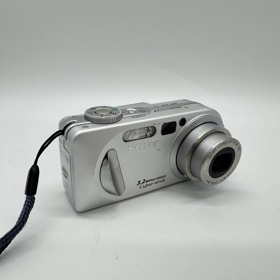 Sony Cyber-Shot DSC-P8 3.2MP Compact Digital Camera w/ Battery *No Charger* - Image 2 of 4