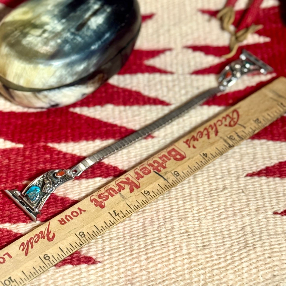 Correa de reloj de colección de plata esterlina nativa americana modificada para adaptarse a todos los Apple Watch Foto 3 de 4